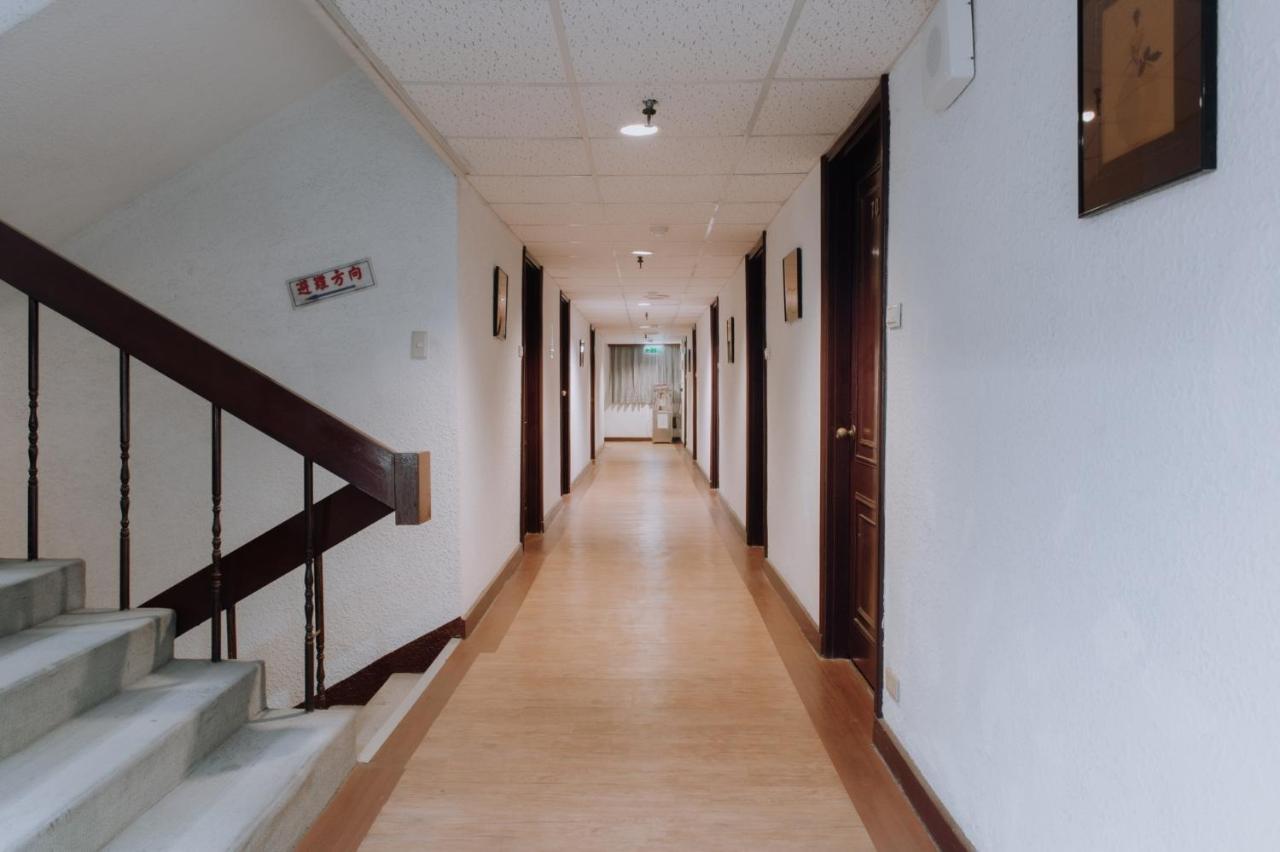 Tong Hsin Hotel Pingtung Esterno foto