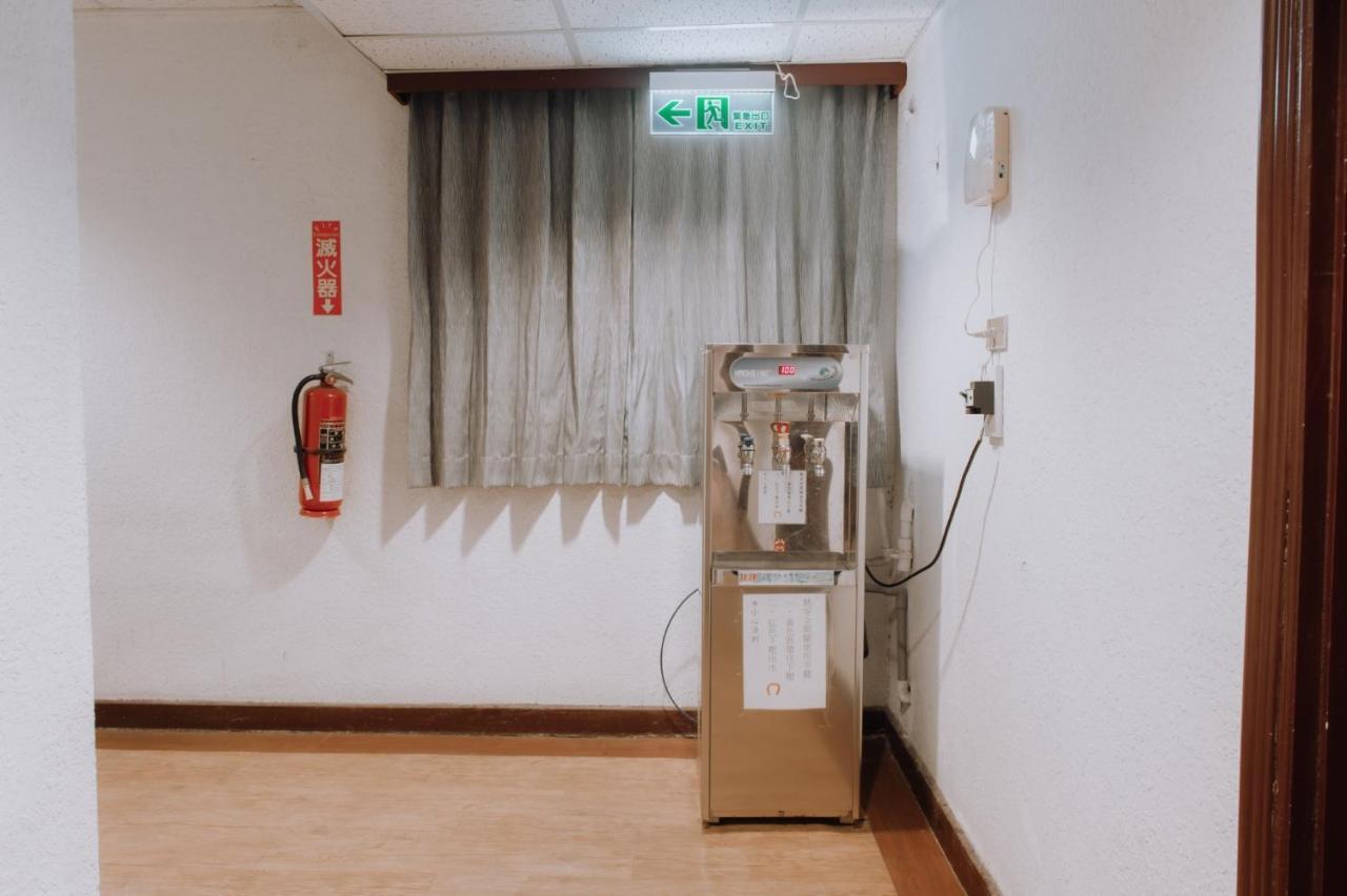 Tong Hsin Hotel Pingtung Esterno foto